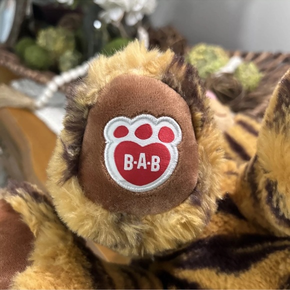 2016 Retired Build A Bear Tiger Cub Plush Stuffed Animal Toy Big Eyes - Picture 4 of 5